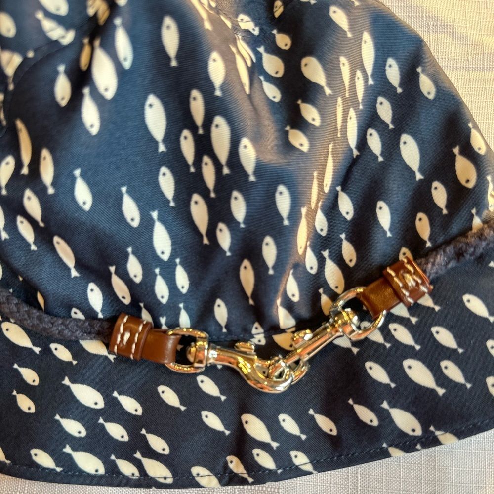 The Gap Bucket Hat